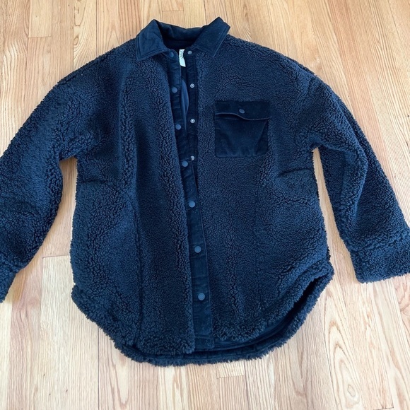 Aerie offline Sherpa Shacket - Picture 1 of 4